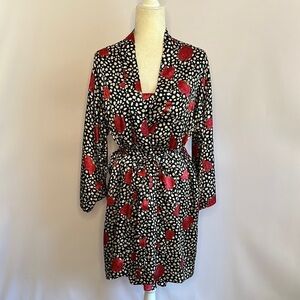 Cruz Floral Black and Red Women's Robe and Slip